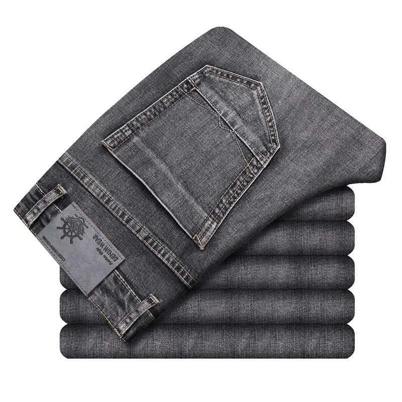 Jeans in Cotone Elasticizzato  - Levis Jeans 501 recensione e prezzo